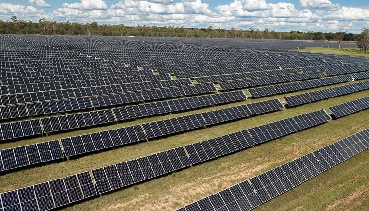 A small section of the solar ‘farm’ at Western Downs Green Power Hub. “Think endless arrays of solar panels disappearing like a mirage into the desert.” – former chief scientist Alan Finkel Photo: Queensland Government
